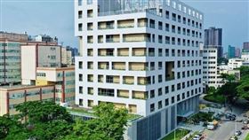 2020建築園冶獎出爐，高市府榮獲12座大獎，圖為3H設計概念的高齡整合長期照護中心（圖／高雄市政府）