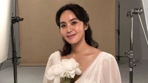 曬出遊照挨轟！ 女主播：別干涉他人