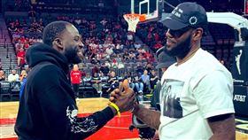 盤點NBA露鳥俠！詹皇、嘴綠皆入列
NBA,露鳥,LeBron James,Draymond Green
翻攝自推特