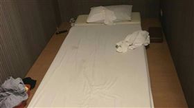 實習女警羅安妤破獲色情養生館，男客與女按摩師被依社維法移請裁處（翻攝畫面）