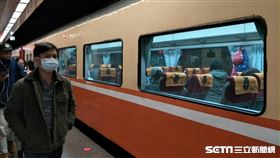 莒光號(記者陳弋攝影)