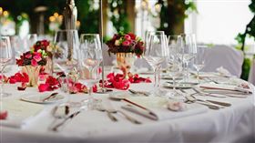 空桌,婚禮,訂金,武漢肺炎(翻攝自 Pixabay)