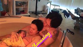 Hold住姐生了(圖/翻攝自Hold住姐臉書)