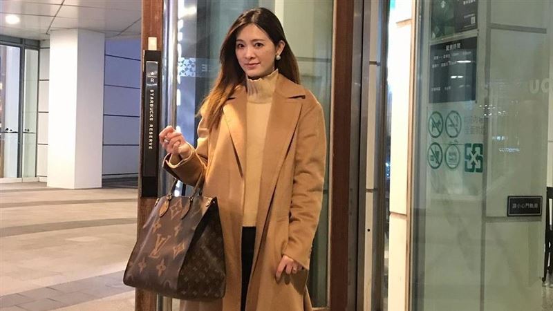 劉真病逝打擊大　經紀人每日赴廟誦經