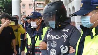 啃老男刺殺工讀生　家屬：一命賠一命