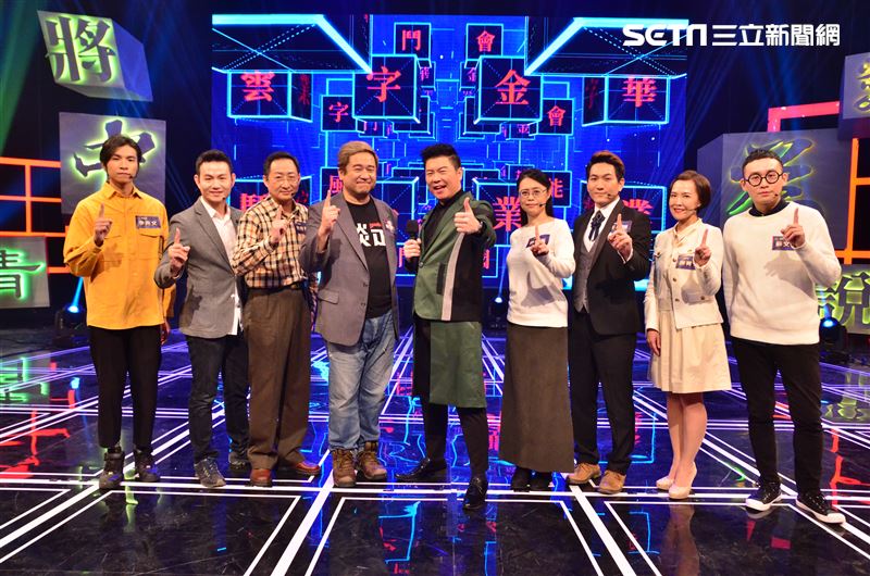 寫中文很難嗎？瞿友寧槓上八位編劇