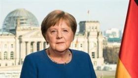 梅克爾表示，在4月20日前不會放鬆防疫措施。（圖／翻攝自bundeskanzlerin IG）

https://www.instagram.com/p/B94zSM7jl9O/