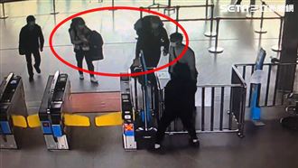 英國情侶出關　傳5千餐費英台辦協助