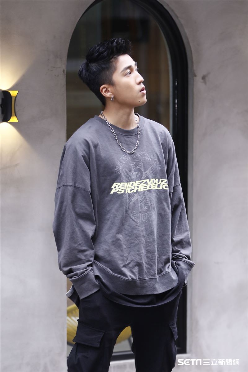 婁峻碩接受三立新聞網專訪。（圖/記者林聖凱攝影）