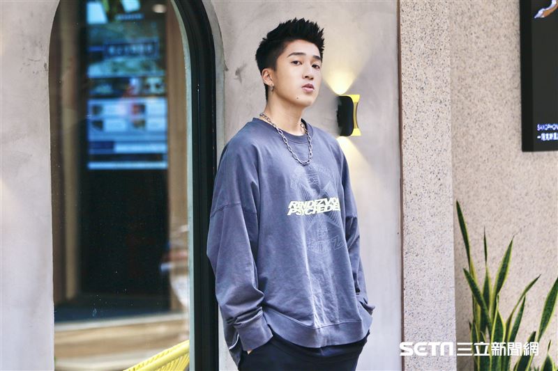 婁峻碩接受三立新聞網專訪。（圖/記者林聖凱攝影）