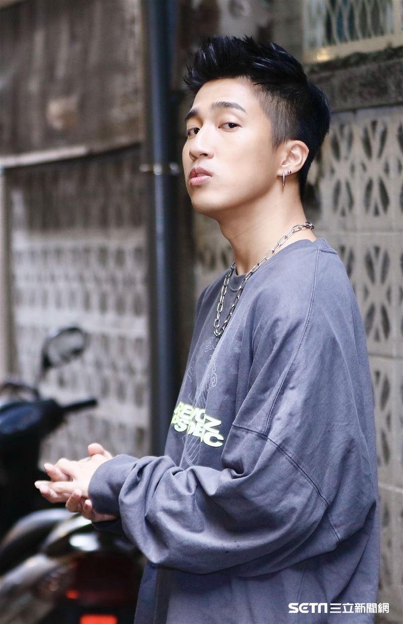 婁峻碩接受三立新聞網專訪。（圖/記者林聖凱攝影）