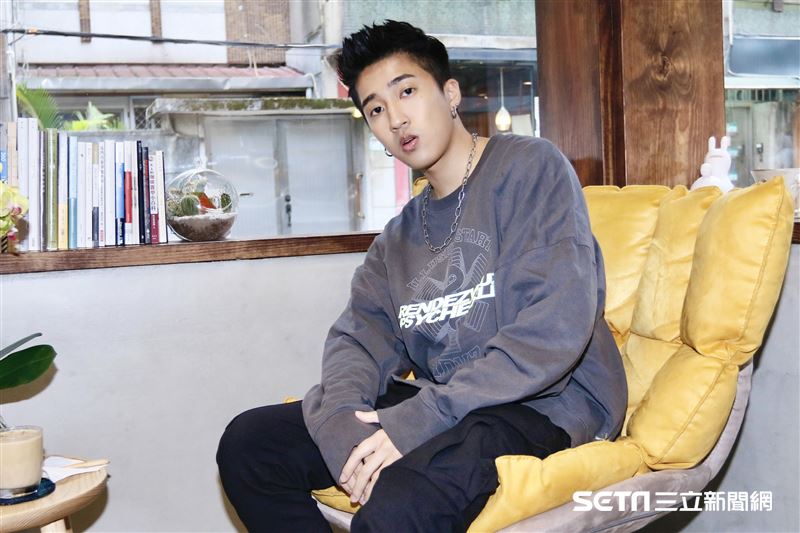 婁峻碩接受三立新聞網專訪。（圖/記者林聖凱攝影）