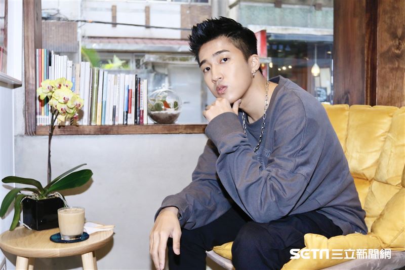 婁峻碩接受三立新聞網專訪。（圖/記者林聖凱攝影）