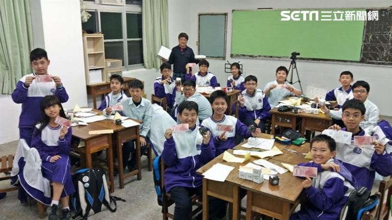 開根號可以用在哪？國中師曝神招證明