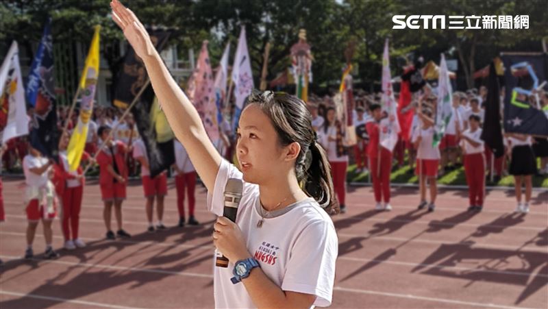 從小陪父進軍隊…她拚上清大月領萬元