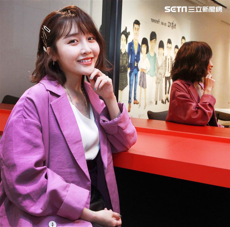 張若凡接受三立新聞網專訪。（記者邱榮吉/攝影）
