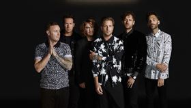 環球西洋提供 0330 流行天團共和世代 關心台灣好友 親錄影片為台灣加油打氣