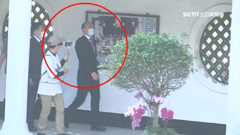 韓春祭不開放觀禮！韓粉直播主跟拍