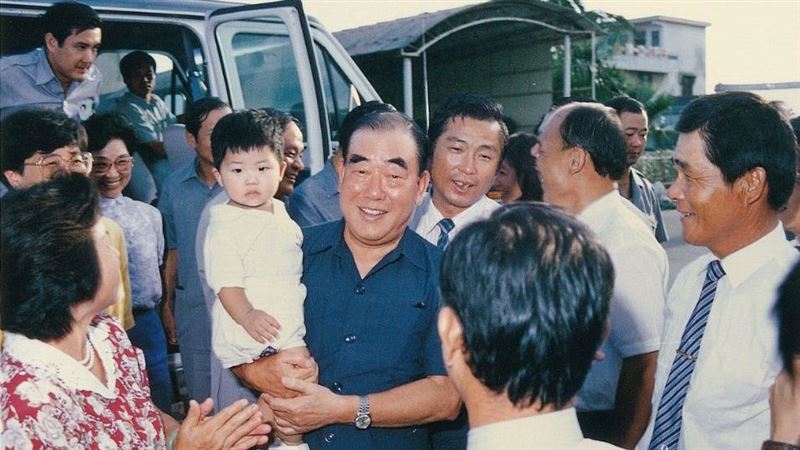 國防部悼念郝柏村「用生命捍衛國家」