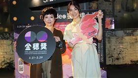 曾佩瑜、苗可麗。（大慕影藝提供）