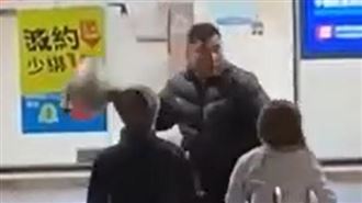 惡男痛毆2女店員　影片瘋傳網友怒了