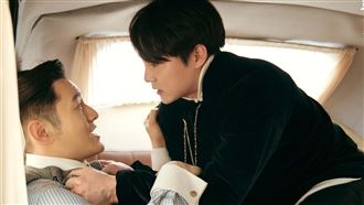 黃曉明車震片流出　激戰男星被噴滿臉