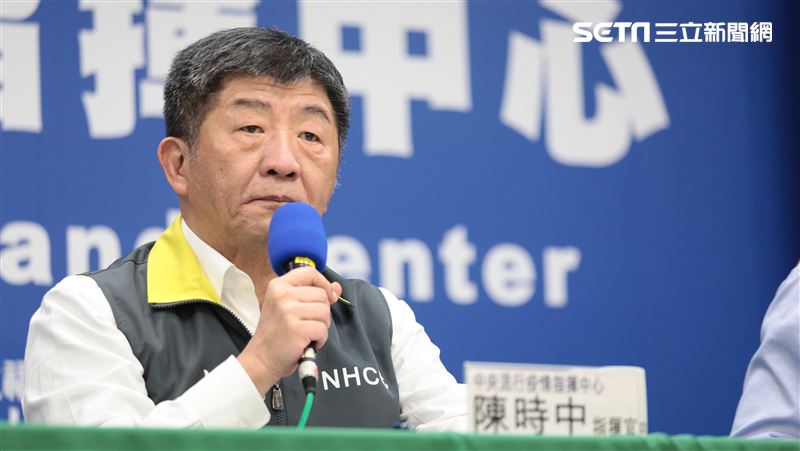 藥局老闆與部長合影　超狂尺寸網羨翻