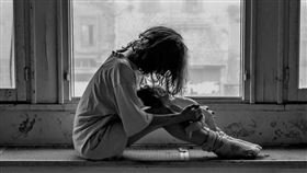 ▲很多懷有淘金夢的女性，都有著令人辛酸的故事！（示意圖／翻攝自pixabay）