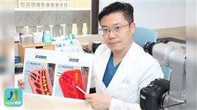 名家專用／NOW健康／新冠肺炎疫情延燒，許多民眾為避免感染選擇足不出戶，在家使用手機、電腦等3C產品時間大幅延長，使乾眼症患者大幅增加。(勿用)