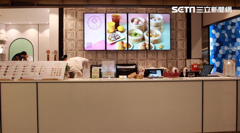 小三元精緻港點進駐101大樓B1價格相當平價。（記者邱榮吉/攝影）