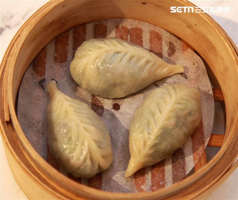小三元精緻港點「清江菜蒸餃」。（記者邱榮吉/攝影）
