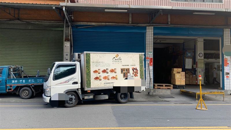 倒車輾8歲女童　她肝臟撕裂…幸救回