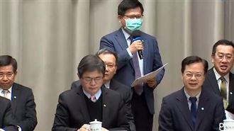 一票首長擠作伙　林佳龍竟因他戴口罩