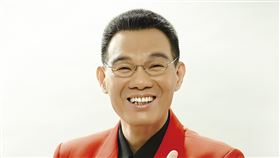 雲凱娛樂 工作室提供  陳雷捐判賠金45萬全數做公益 關懷疫情之餘在家防疫 享天倫樂