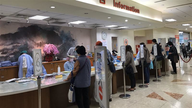 北市聯醫跟進　明日起全面停止探病