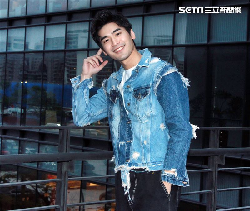 「這一刻想見你」主角涂善存接受三立新聞網專訪。（記者邱榮吉/攝影）