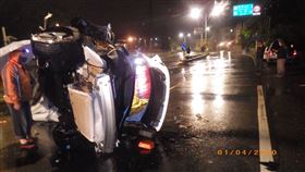 桃園,特斯拉,火燒車,電動車,電壓（圖／翻攝畫面）