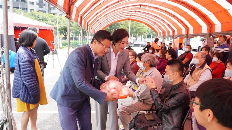 60餘尊媽祖女神齊聚　信眾線上祝壽