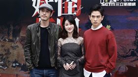 《妖怪人間》首映會，演員石知田、連俞涵、黃騰浩（圖／記者林聖凱攝影）