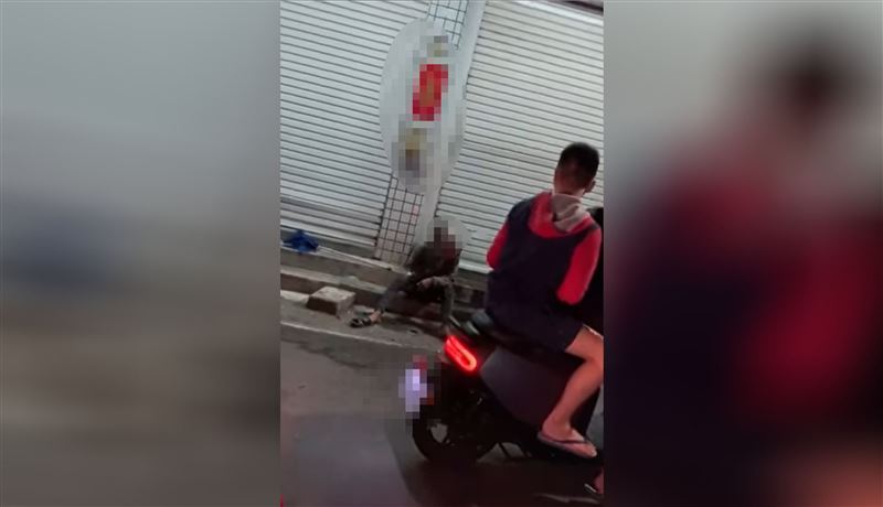 屁孩水槍射臉辱街友　網友出征肉搜
