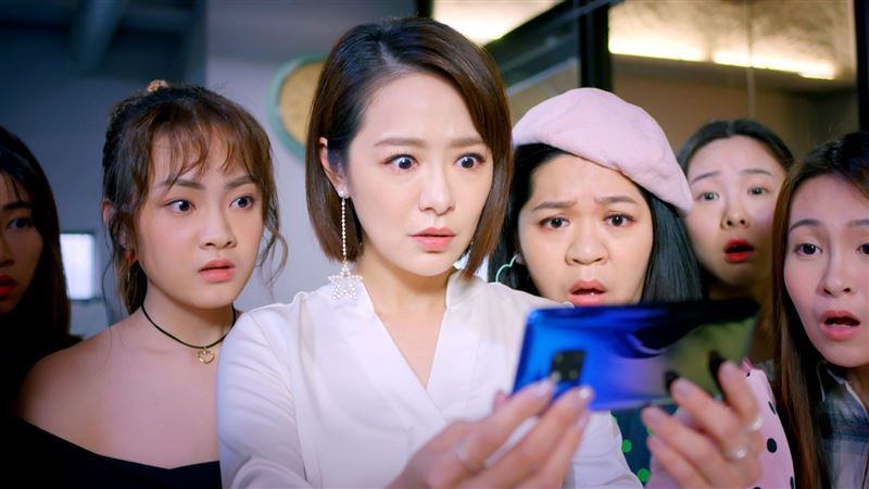 被酸遲到耍大牌　台8女星委屈忍住哭