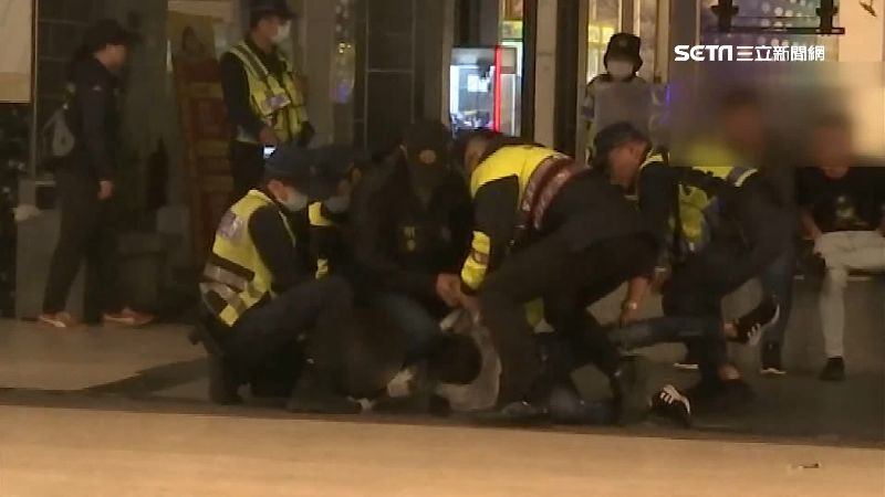 兩派人馬互毆亮槍　警派快打壓制送辦