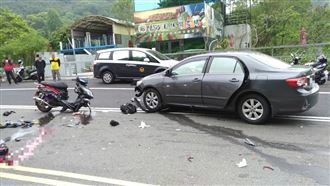 現役軍人騎車自摔　噴飛對向遭撞身亡