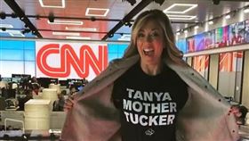 CNN主播又確診！女主播嘆「遵守社交距離…病毒仍上門」（圖／翻攝自Brooke Baldwin IG）