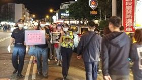 連假,墾丁,大街,口罩,防疫,強制