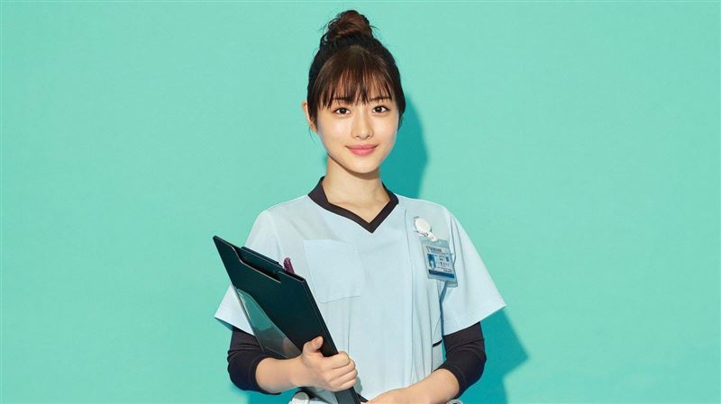 致敬醫護人員　日女神化身最美藥劑師