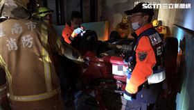 停車場,大樓,台南,長榮路,翻車,墜落