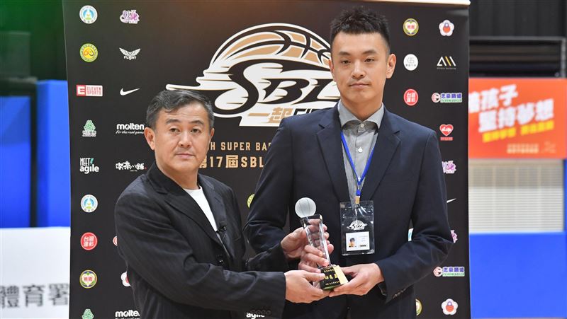 SBL／張容軒退休　專注執教與學習