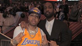 初遇戰神！菜鳥韋德竟獲賞3萬籌碼
NBA,閃電俠,Dwyane Wade,戰神,Allen Iverson,賭場
翻攝自NBA官方推特