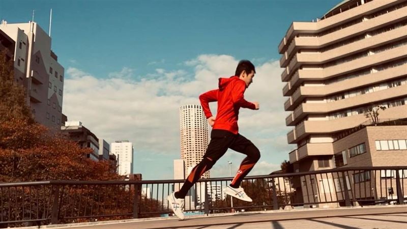 憂骨頭斷裂急送醫　男星驚喊史上最痛